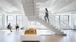 IL_Perkins_Will_Chicago_Office_LEED_Platinum_Grand_Staircase1000