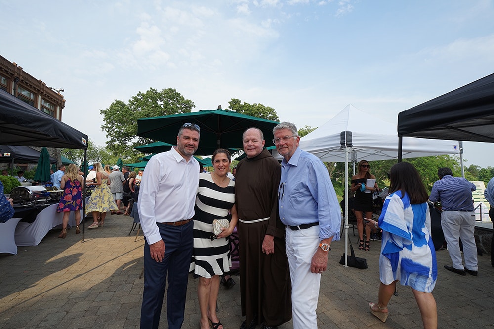 1652339094721 1 Golf2520for2520hunger Tpg