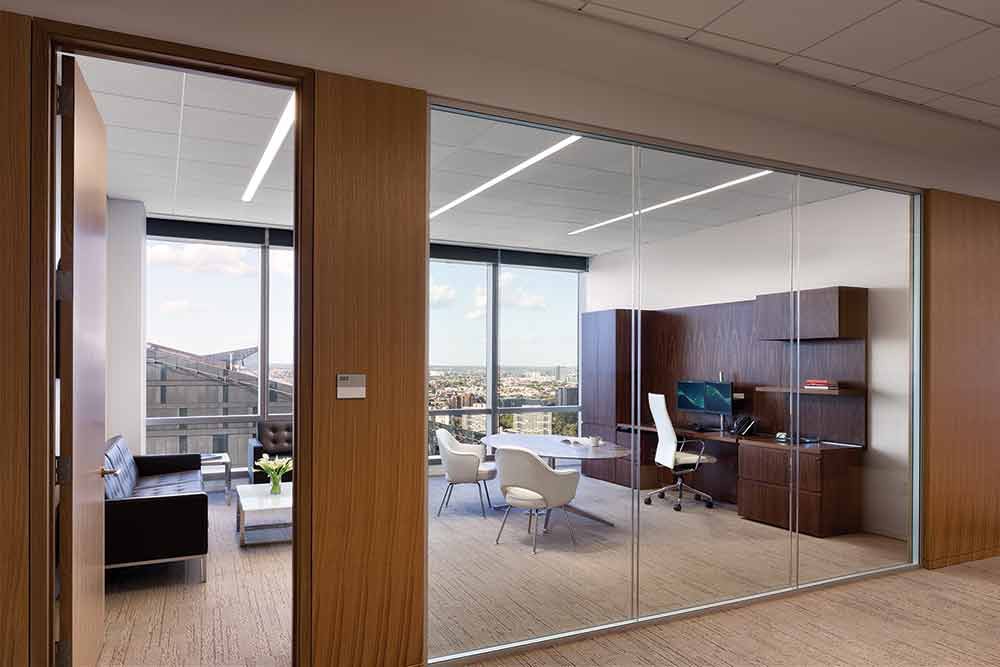 I_0218_Web_Releases_6_lg