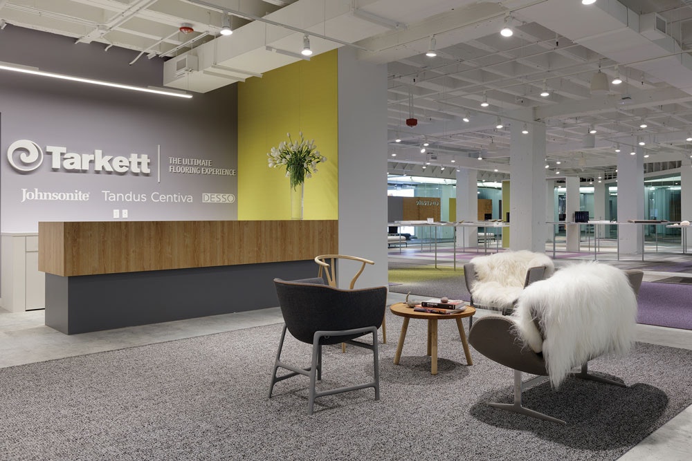 1652341187142 I1217 Web Dressrm 1 Lg