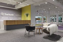 1652341187142 I1217 Web Dressrm 1 Lg 1652341187142 I1217 Web Dressrm 1 Lg