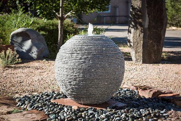 1652341913468 Stoneforest Ribbedspherefountain