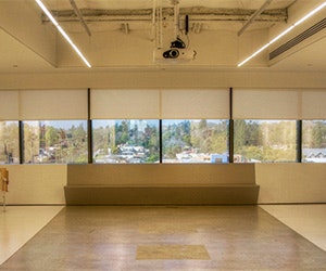 1652342901101 I 1016 Rollashade Web