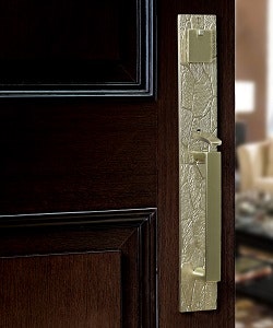 1652344233937 Canyonthumblatchentry