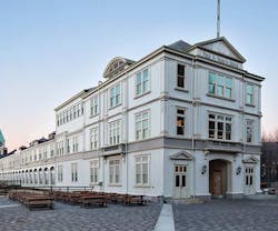 1652344279640 I 0815 Web Howsrcd 1 1652344279640 I 0815 Web Howsrcd 1