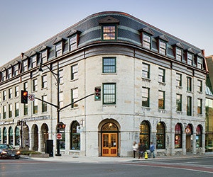 1652348094094 I 0513 Web Pe Hdr 1