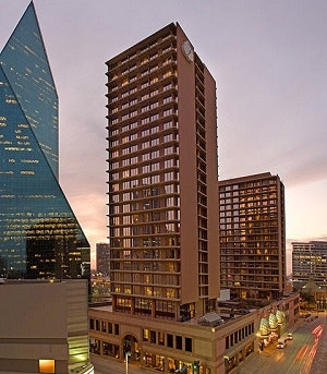 1652348292318 I 0313 Fairmont