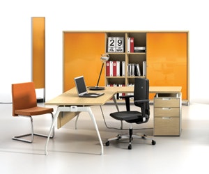 1652351835678 I 0611 Web S Desk 4