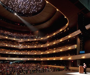 1652352811422 A 1010 Atw Avwinneroperahouse1