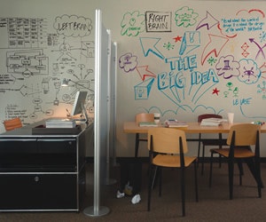 1652353697934 I 0510 Bloom Ideapaint