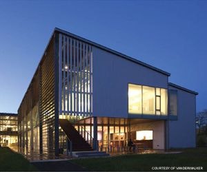 1652355214683 A 0409 Atw Cote Top10 1