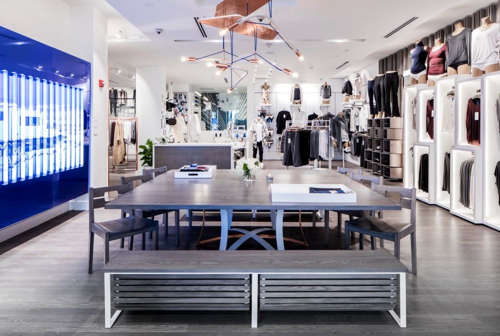 1652360386349 Kit And Ace2