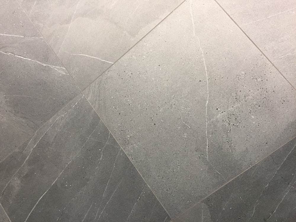 39D1871C-902F-4C4D-88CB-0678211C364D