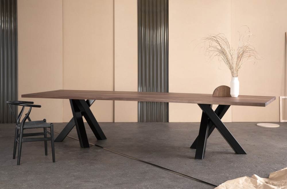 CampfireConferenceTable_UWC_1200