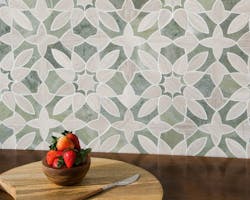 1652365710476 Newravenna Valencia Strawberries 1652365710476 Newravenna Valencia Strawberries