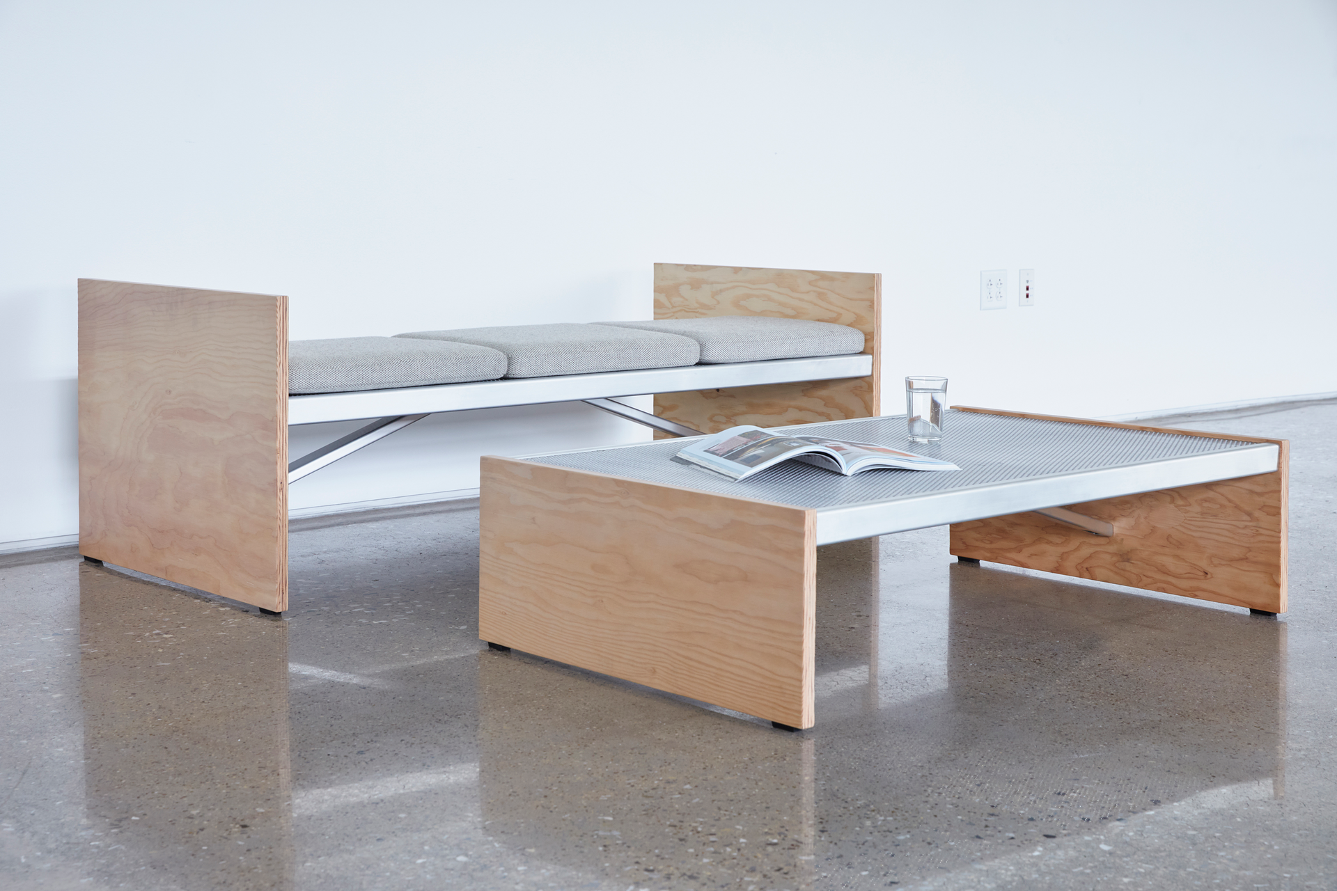 Truss Collection of tables and benches