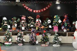 Jj Helping Hands Image 5 6387a76bc59e2 Jj Helping Hands Image 5 6387a76bc59e2