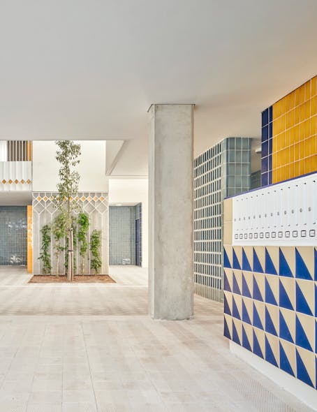 Winner of the Tile of Spain Awards&apos; Architecture category.