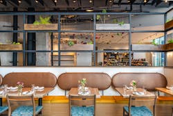 /3877 captured the unique movement and dynamism of the space with everyday enchantment and intentional sourcing. /3877 captured the unique movement and dynamism of the space with everyday enchantment and intentional sourcing.