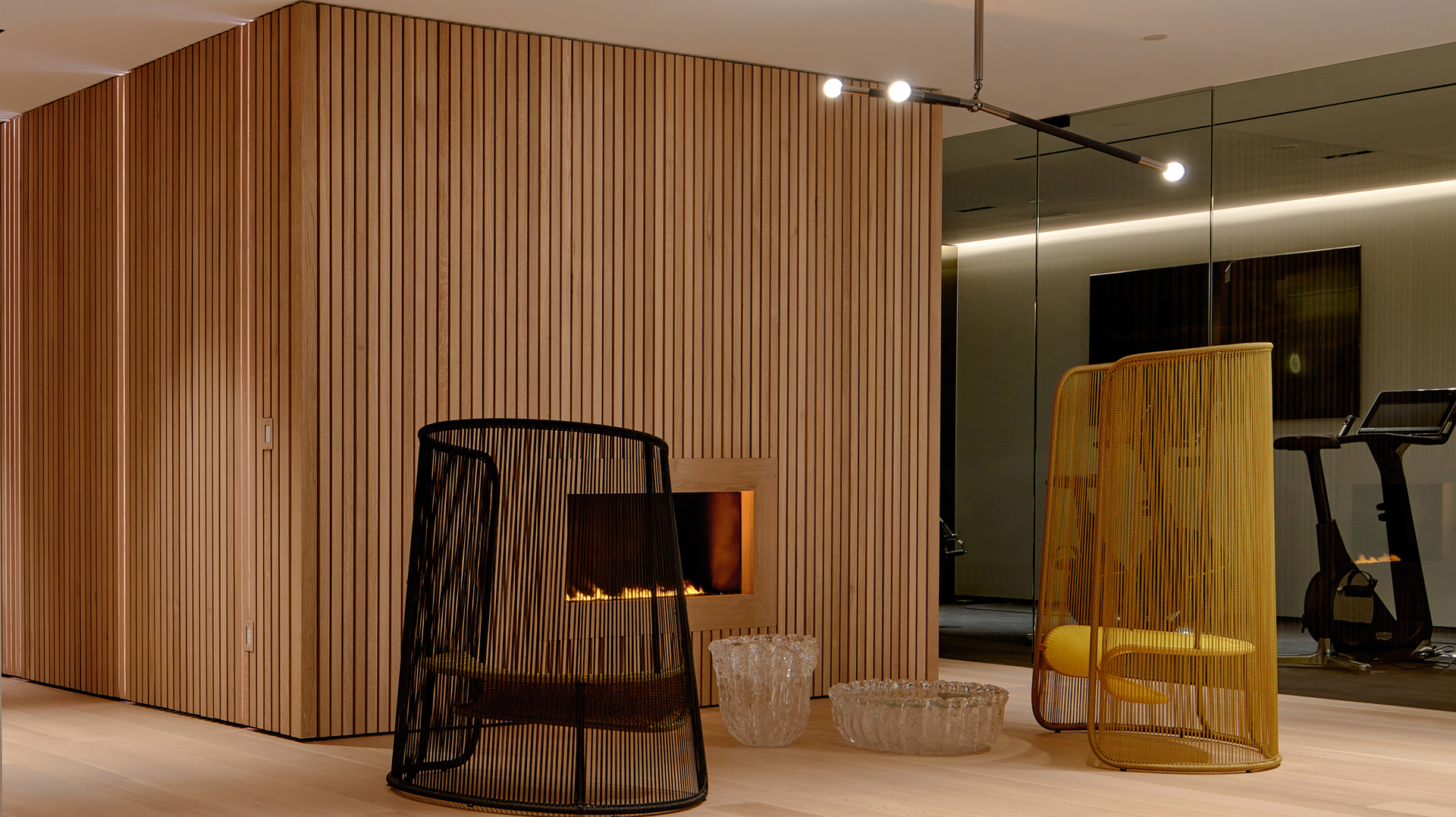 Oak Linaire, from Duchateau's Linaire Collection, was used in a Los Angeles home.