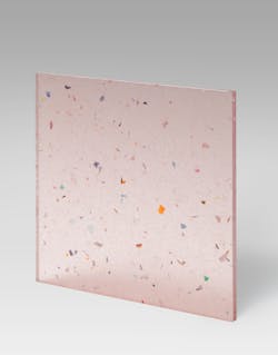 Flek in frosty pink. Flek in frosty pink.