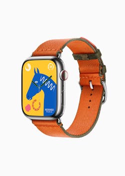 The Apple Watch Hermès orange/kaki twill jump single tour band. The Apple Watch Hermès orange/kaki twill jump single tour band.