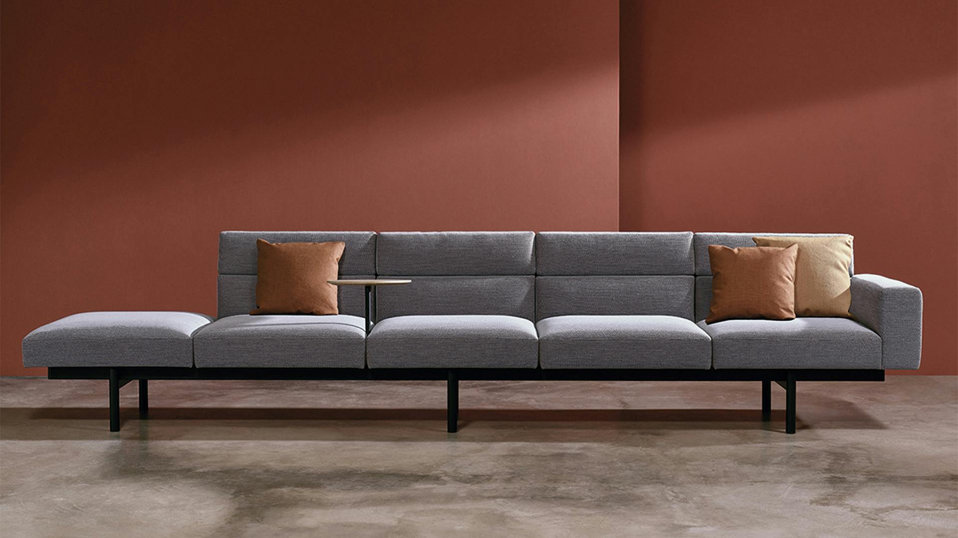 andreu_world_axial_gold_1