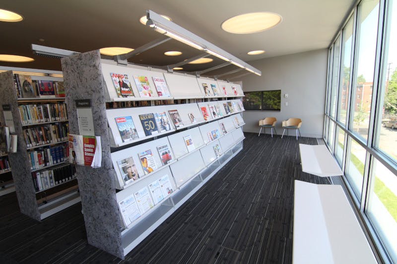 666b4e93aeea73770a56101e 1718034182 Librarydisplayshelvesoverheadlighting