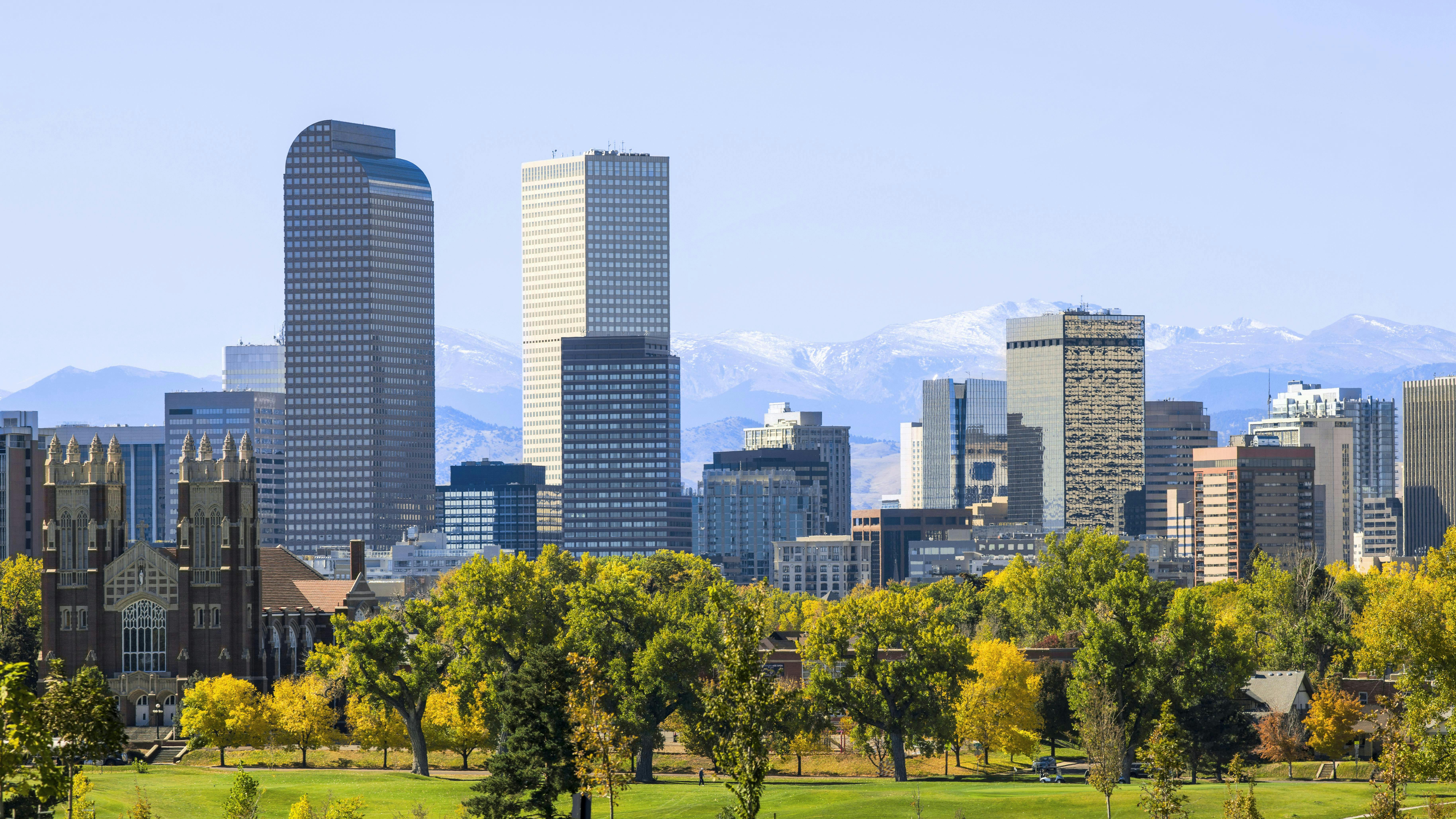 66901d48fc5bca4dcb74fe92 Denver Skyline Hero Gettyimages1362121619