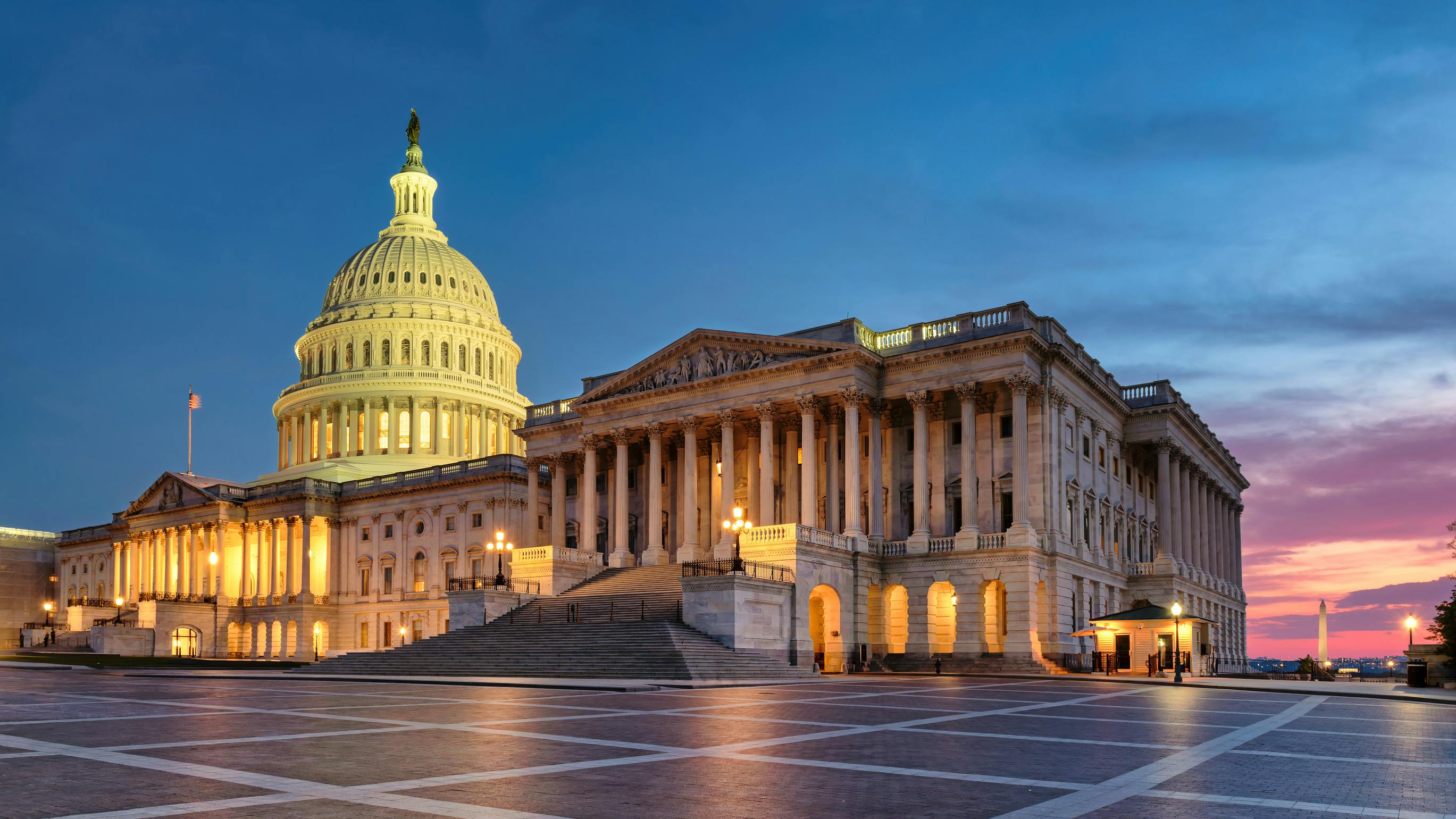 US Capitol Building at twilight