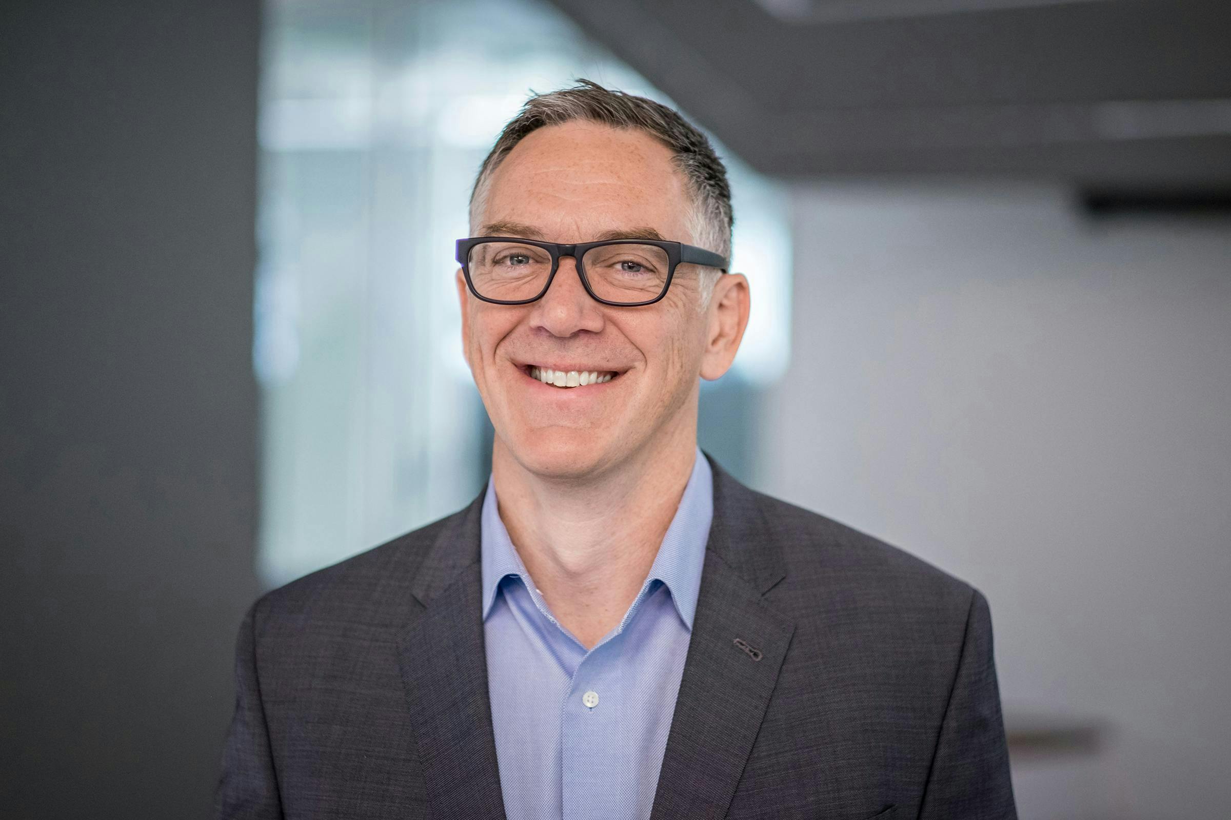 Portrait of Mark Oberholzer