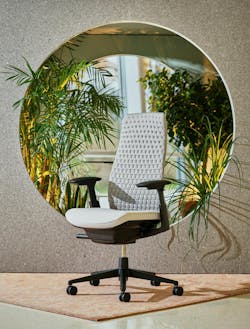 Fern ergonomic office chairs in black plastic feature a closed-loop plastic manufacturing process. Fern ergonomic office chairs in black plastic feature a closed-loop plastic manufacturing process.