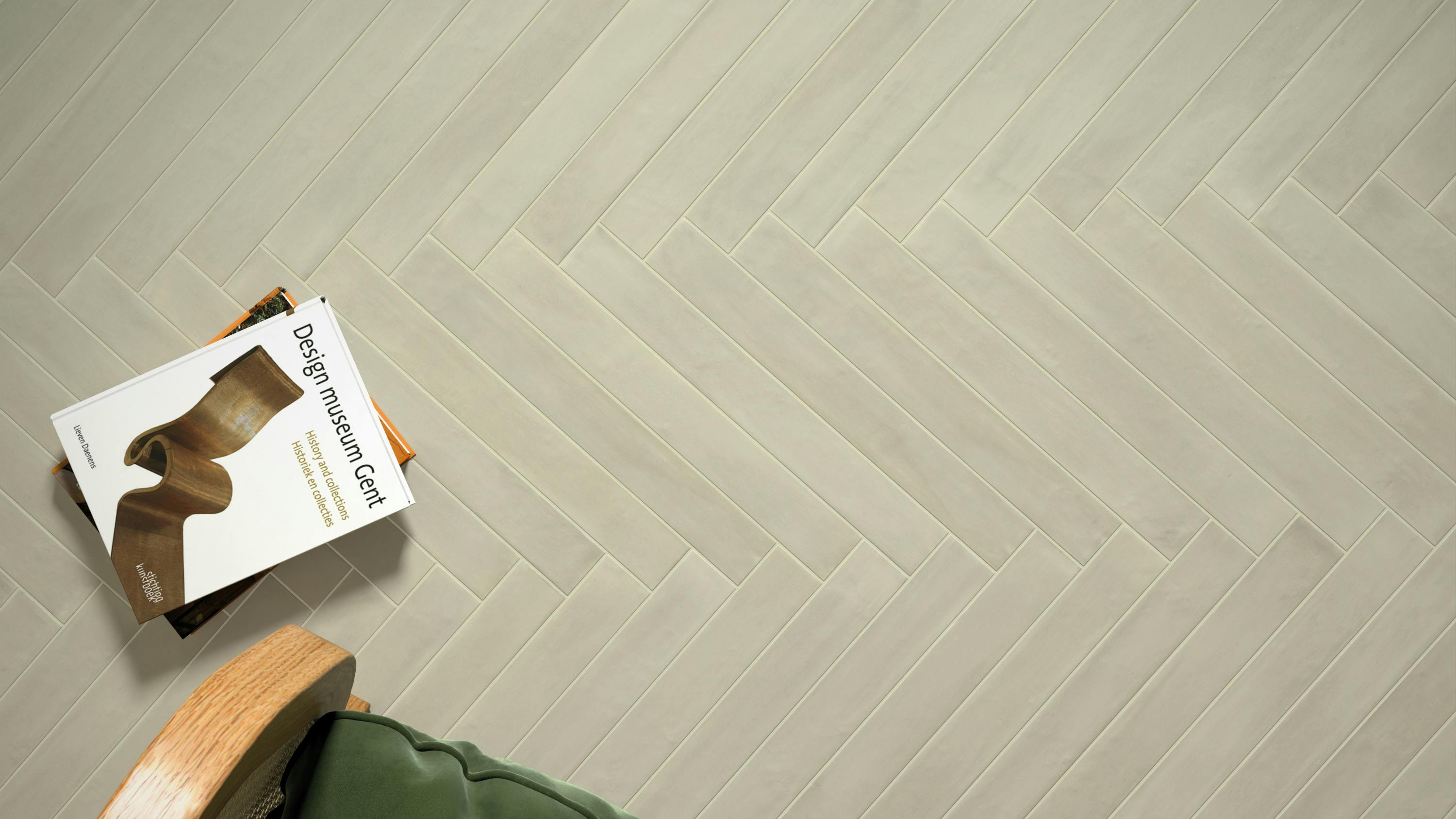 Equipe Corsica Tile press image