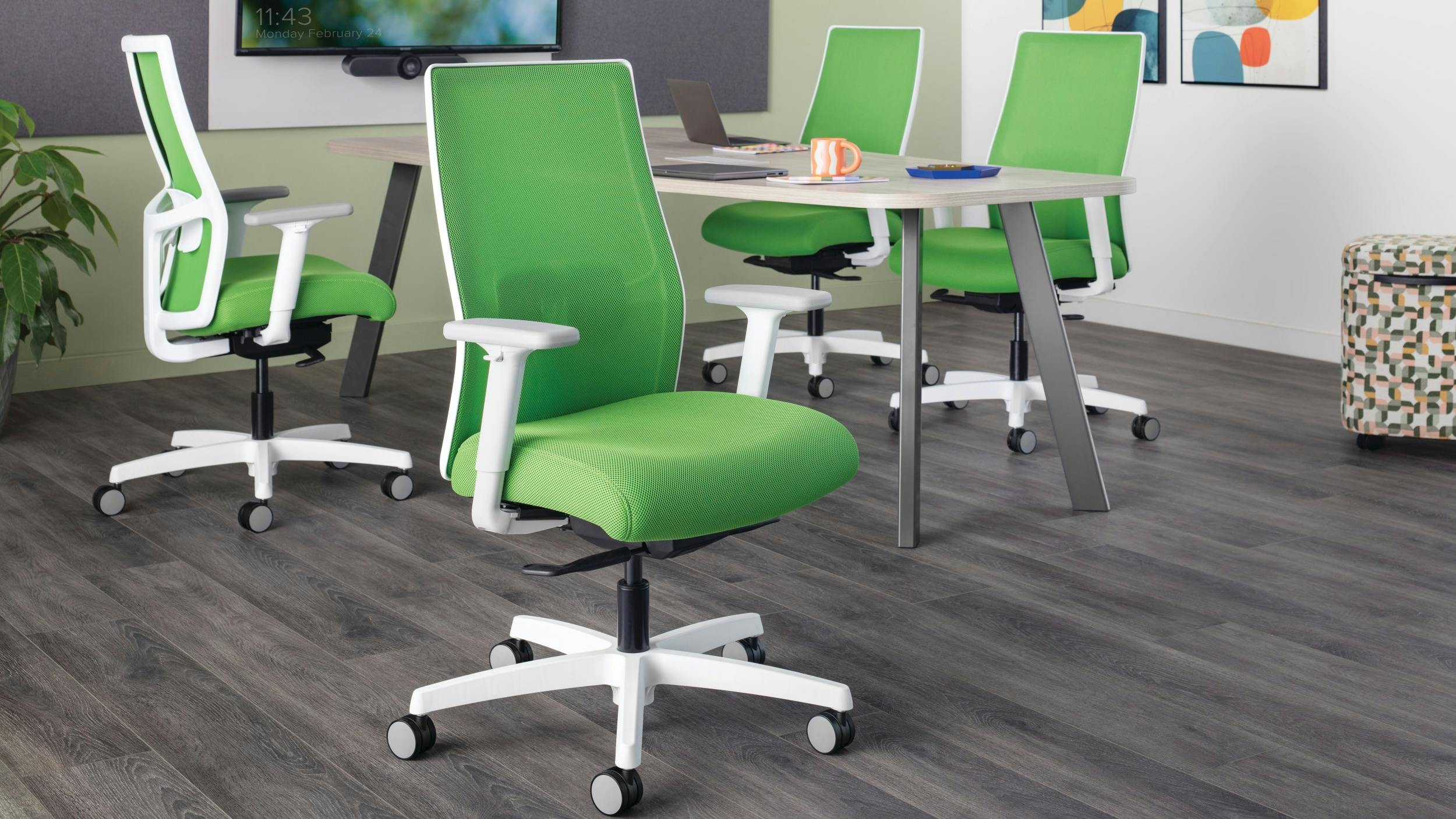Ignition 2.0 chairs feature a Spectrum Mesh option for a sporty, modern look.