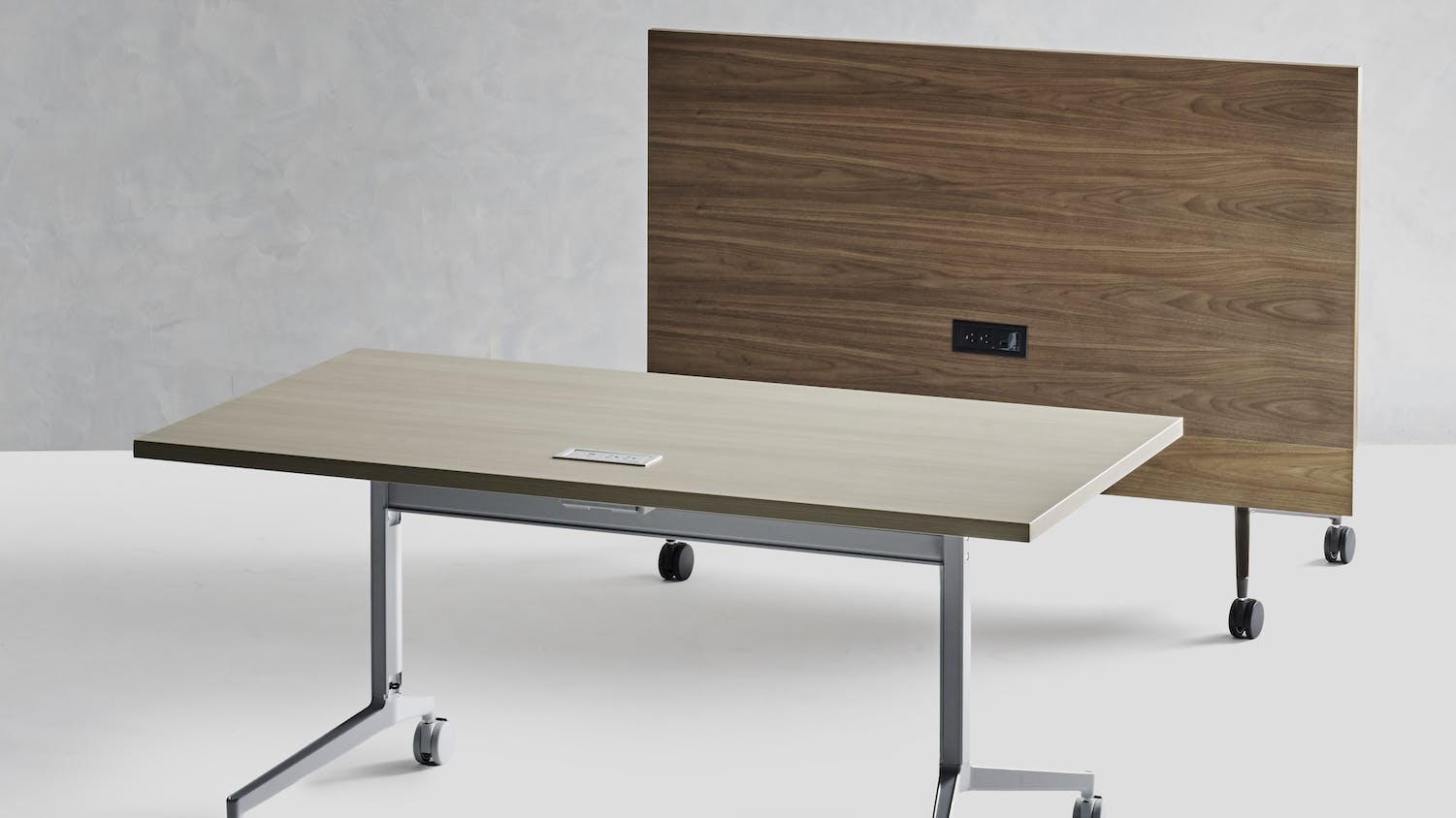 The Costa modular table collection now features rectangular, round, half-round, media half-round, and radiused corner shapes.