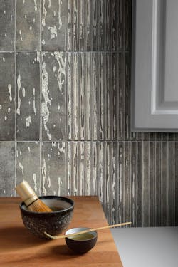 Glossy, textured vertical grey wall tile Glossy, textured vertical grey wall tile