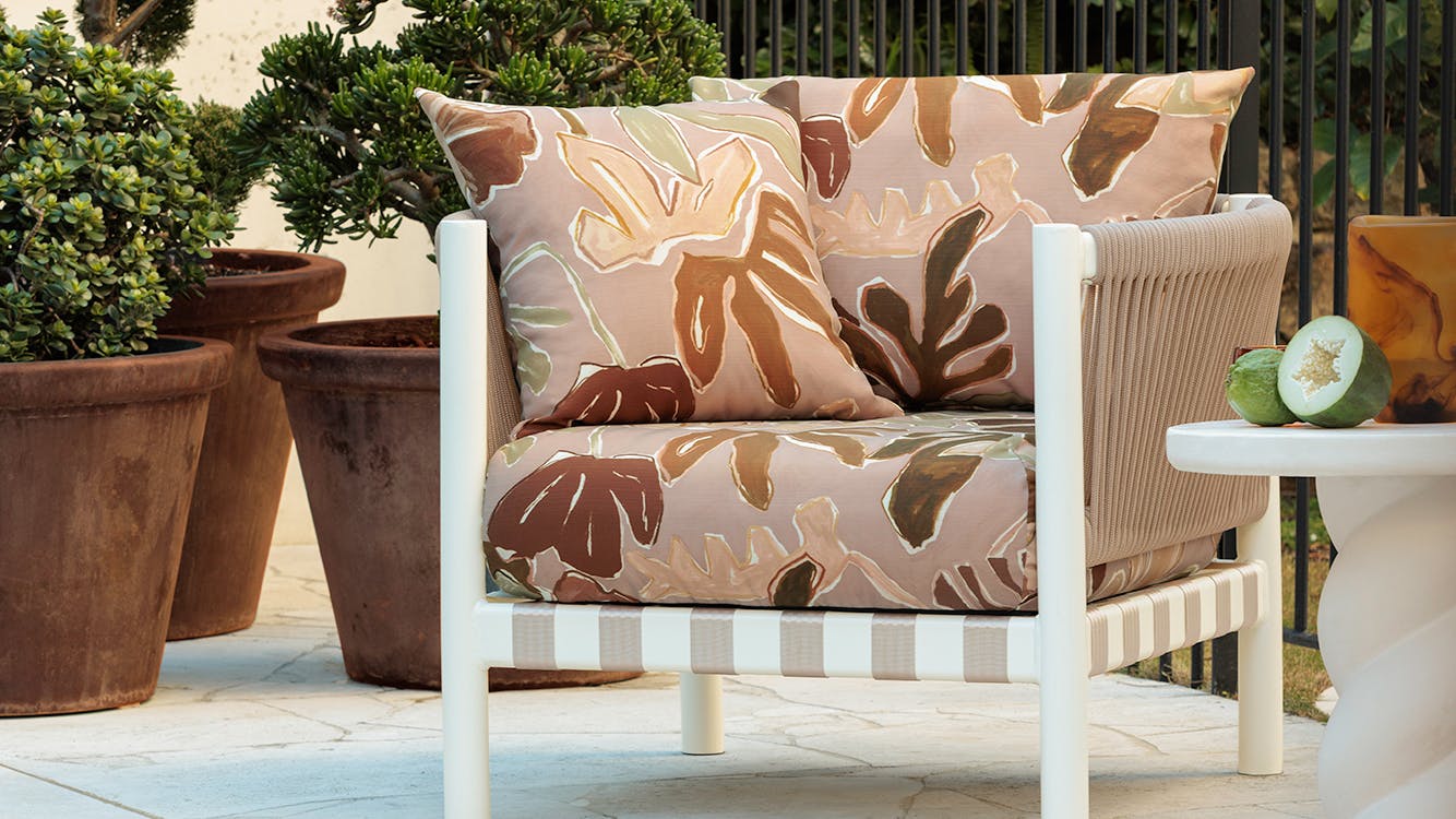 Papeete is an abstract foliage pattern, part of the Soleil Voyage collection.