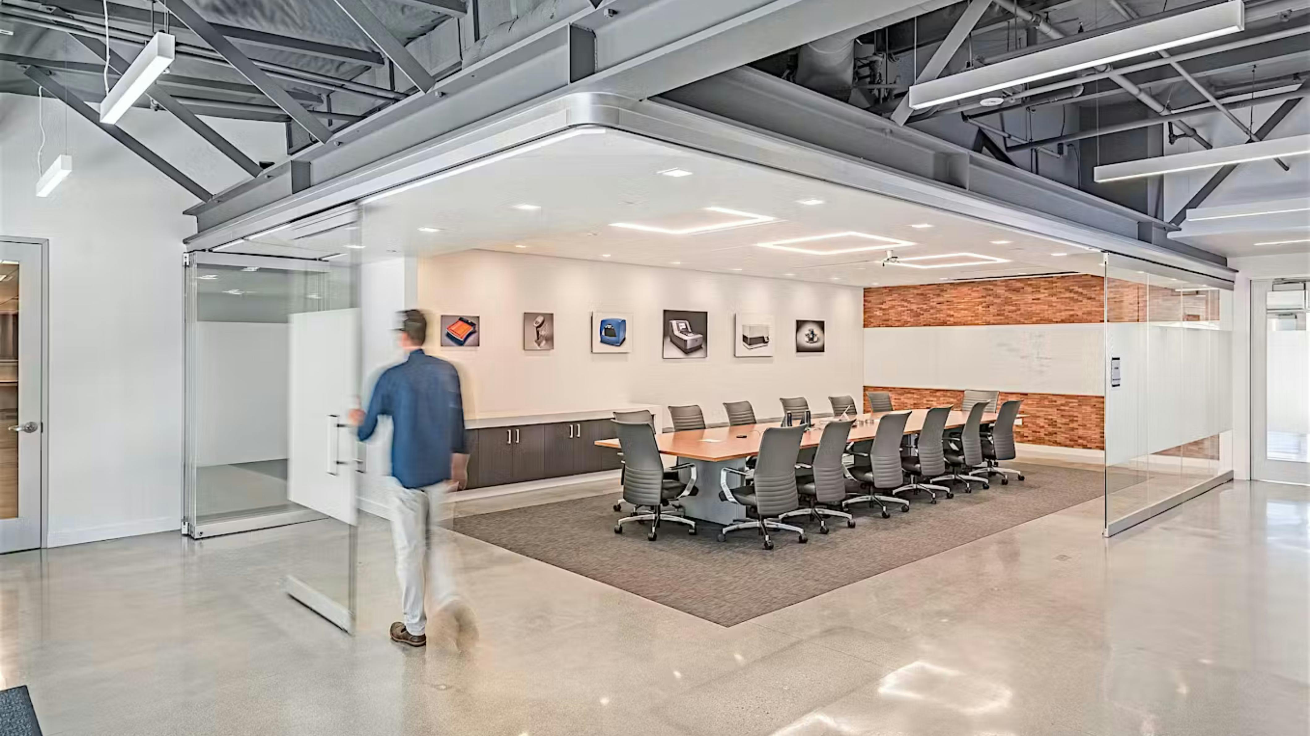 HSW75 Stacking Glass Doors offers spatial flexibility with privacy and open space capabilities.