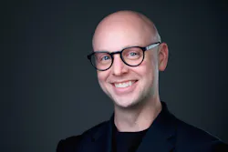 Head shot of Mark Bryan